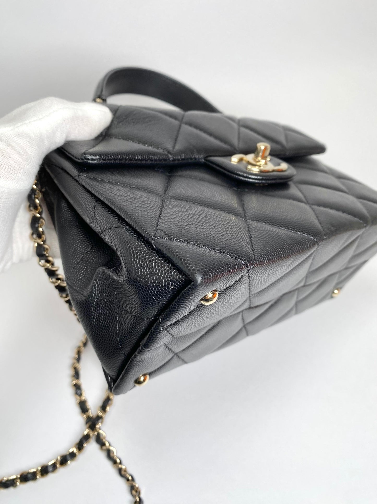 CHANEL Caviskin top handle chain shoulder bag