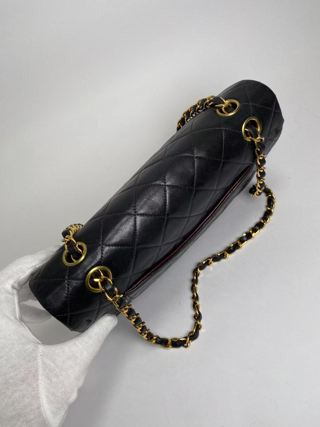 CHANEL マトラッセ25 ラムスキン チェーンショルダーバッグ｜4番台