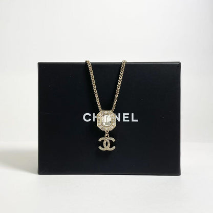 CHANEL rhinestone pendant necklace | 23B