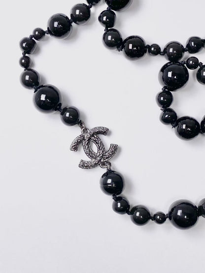 CHANEL Black Long Necklace | 10A