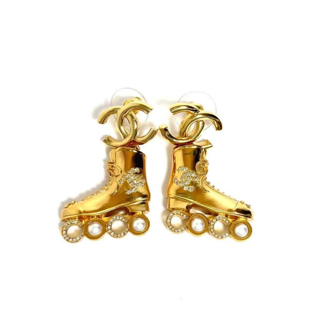 CHANEL coco roller skate earrings | 24C