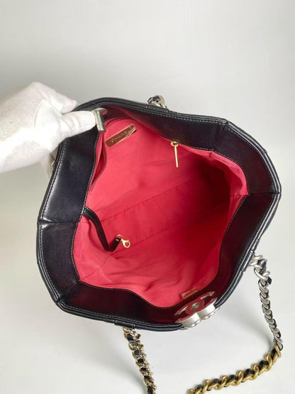 CHANEL 19 ショッピングバッグ｜ICチープ